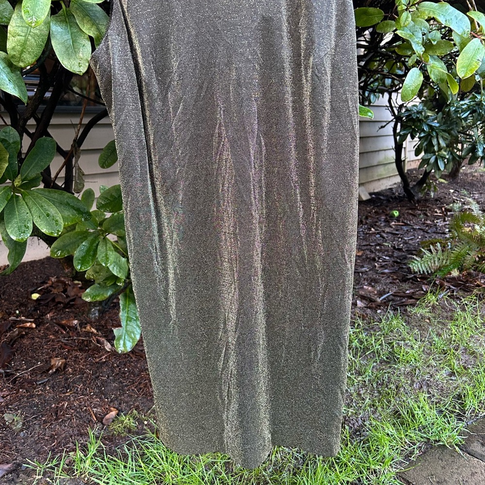 Gold glitter dress plain and simple sleeveless. Sz 1X